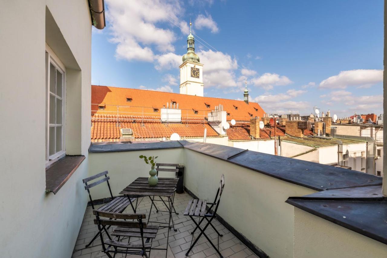 Stupartska - Tyn Church View Residence With Terrace براغ المظهر الخارجي الصورة